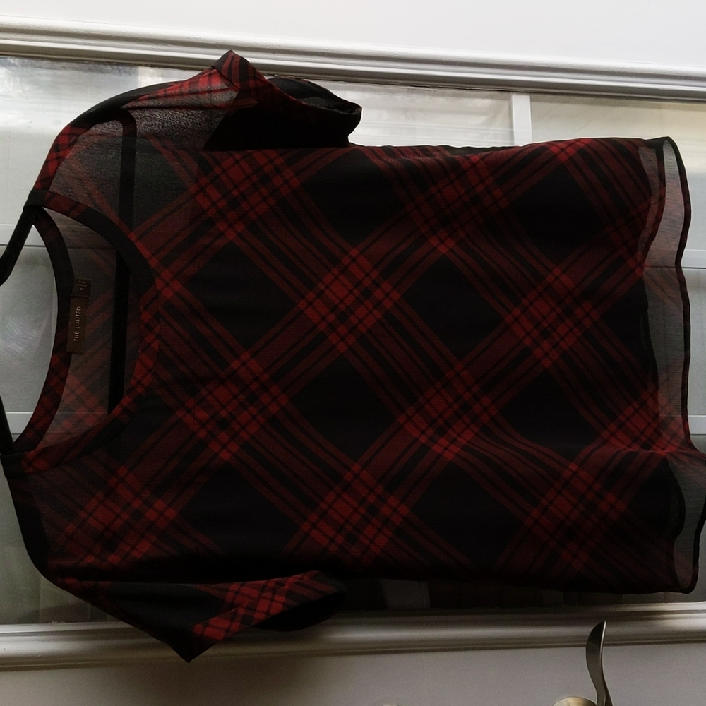 The Limited BLK & Red Top SZ S